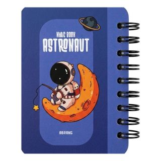 دفترچه یادداشت 80 برگ سیمی A7 جیبی طرح شکارچی ستاره (astronaut) آبرنگ