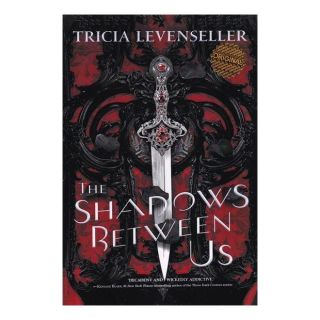 کتاب The Shadows Between Us اثر تریشیا لونسلر انتشارات نشر مات